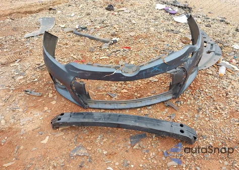 2015 Toyota Corolla S Plus z USA, uszkodzony, nr VIN 2T1BURHE2FC396724